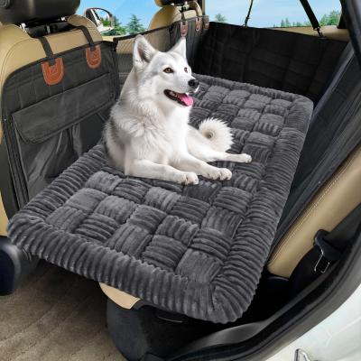Dog Car Bed Mat, Non-Slip Backseat Extender Pet Blanket, Plaid Dog Bed for SUVs, Sedans & Trucks, Chew-Resistant Travel Pad for Dogs, Easy Clean & Scratch-Proof & Comfort Gray